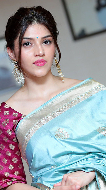 Mehreen Pirzada, saree lover, telugu actress HD phone wallpaper