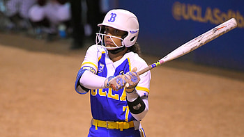 Maya Brady, Softball HD wallpaper