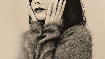 Bjork, Artistic celebrity, Music-inspired , Holistic beauty HD wallpaper
