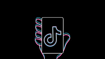 TikTok FYP analysis, Personalized algorithm, Content preferences, User behavior HD wallpaper