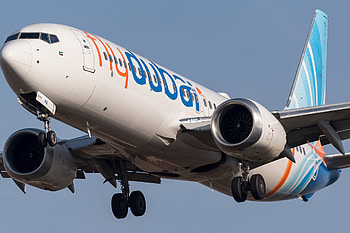 Flydubai, Leading airlines, Travel experiences, Passenger comfort HD wallpaper