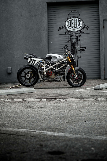 Deus, motorcycle, road_surface HD phone wallpaper