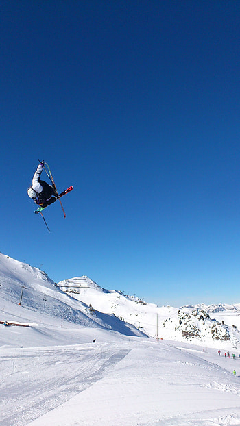 Acrobatic performance, Skiing HD phone wallpaper
