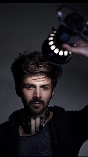 Kartik Aaryan, Bollywood Hero HD phone wallpaper