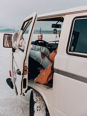 Miscellanea, Miscellaneous, Legs, Journey, Relaxation, Rest, Human, Person, Van HD phone wallpaper