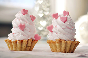 Food, Hearts, Desert, Cream, Sweet, Baskets, Whipped Cream, Little Baskets HD wallpaper