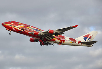 Malaysia Airlines, Travels, Tragic plane crash, Ukrainian incident HD wallpaper