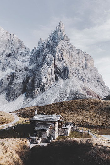Nature, Mountains, Building, Rocks, Vertex, Top, House HD phone wallpaper