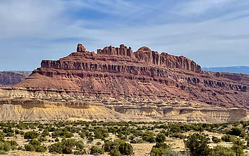 Mid morning near Green River, Utah, rocks, usa, mountain, clouds, landscape, sky HD wallpaper