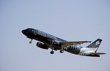 Air New Zealand Group, World's safest airlines, Recognized excellence, Travel with confidence HD wallpaper