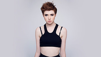 Short hair, beautiful, Karen Gillan HD wallpaper