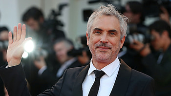 Alfonso Cuaron, Apple deal, TV products HD wallpaper