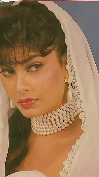 Kimi Khatar, bollywood actress HD phone wallpaper