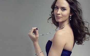Emily Blunt, Background , Cat HD wallpaper