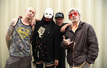 Limp Bizkit, Streaming success, Lollapalooza impact, Chart-topping sales HD wallpaper