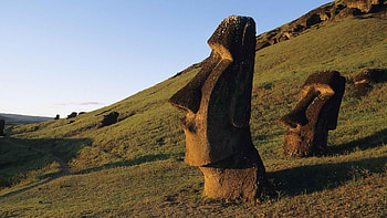 Warehouse Xavier Wiggins Easter Island, Artistic perspective, Unique graphy, Urban exploration HD wallpaper
