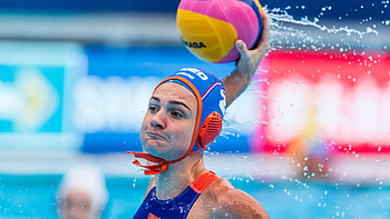 Kitty Lynn Joustra, Water Polo HD wallpaper