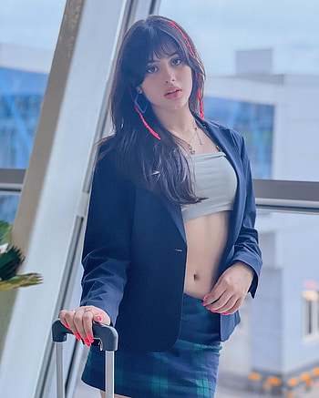 Riva Arora, Riva-Arora, standing, lip, Beautiful, Cute, Bollywood-Girl HD phone wallpaper