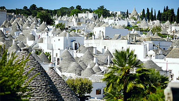 Trulli von Alberobello, Unique architecture, Puglia, Italy HD wallpaper
