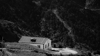 MH16 Karabakh, Armenia black nature HD wallpaper