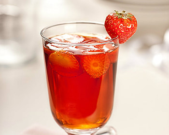 Strawberry juice, glass, strawberry, drinks, juice HD wallpaper