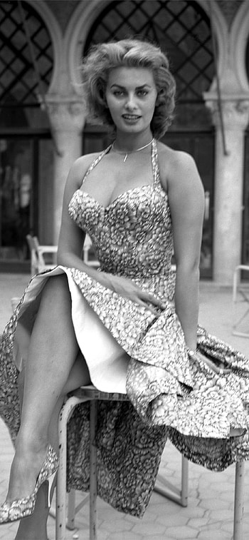 Sophia Loren, Captivating , , Gorgeous actress HD phone wallpaper