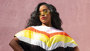 H. E. R's musical journey, Prodigy turned star, Voice of the generation, Variety article HD wallpaper