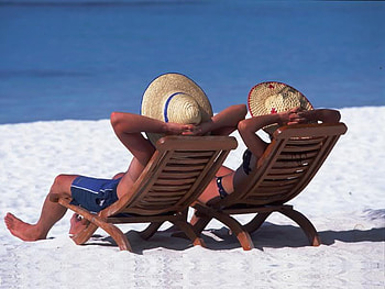Relaxing, sand, nature, people, water, ocean, beach HD wallpaper