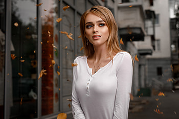 Beautiful Blonde Girl With Falling Leaves In The Autumn, blonde, girls, model HD wallpaper