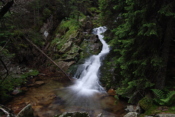 waterfall beautiful backgrounds HD wallpaper