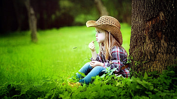 Cowgirl Beginnings . ., cowgirl, kids, girl, outdoors, ranch, blondes, boots, western, child, hats HD wallpaper