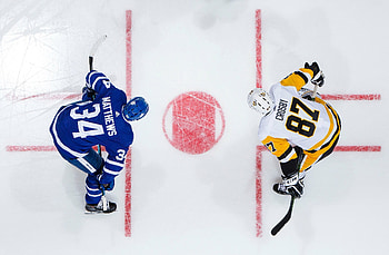 John Tavares, Sidney Crosby HD wallpaper