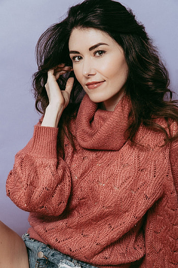 Jewel Staite hoot, April 2019, Glamorous poses, Celebrity fashion HD phone wallpaper