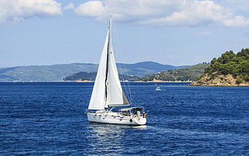 Yacht in Skiathos, Greece, sea, yacht, sailboat, Greece HD wallpaper