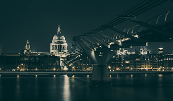St. Pauls Cathedral and Millenium Bridge, Millenium Bridge, Bridge, London, St Pauls, Cathedral HD wallpaper