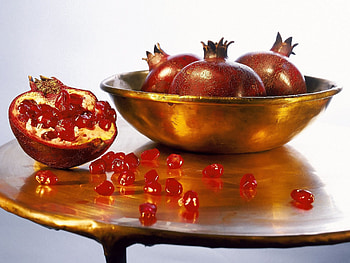 Fresh pomegranate , Strong vitamins, Anime theme HD wallpaper