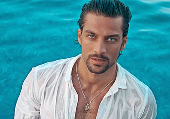 Simone Susinna, man, face, actor, water, vara, blue, sea, white, summer HD wallpaper