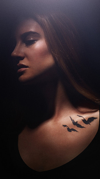 Shailene Woodley HD phone wallpaper