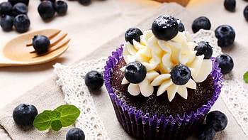 Heidelbeeren sahne muffin, Obst, Full hintergrundbilder, Muffin HD wallpaper