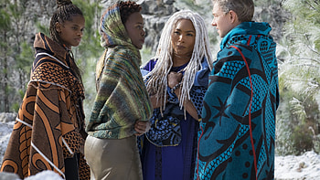 Martin man, Letitia Wright, Angela Bassett HD wallpaper
