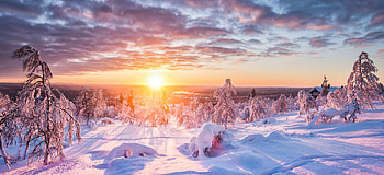 Winter wonderland, snow, wonderland, beautiful, sky, sunset, sunrise, rays, winter, frost, panorama HD wallpaper
