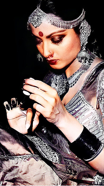 Rekha, bollywood actress, vintage HD phone wallpaper