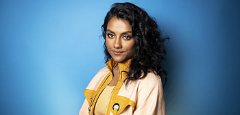 Simone Ashley, Groundbreaking show, Bridgerton HD wallpaper