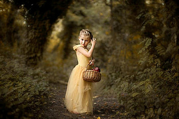 little girl, childhood, blonde, fair, nice, adorable, bonny, sweet, Belle, white, Hair, girl, tree, Standing, comely, sightly, pretty, green, face, lovely, pure, child, graphy, cute, baby, , Nexus, beauty, kid, beautiful, people, little, pink, princess, dainty HD wallpaper