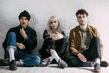 Paramore band, 1980s style, The New York Times, Music HD wallpaper