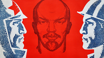 Soviet propaganda, Lenin's portrayal, Godlike figure, Revolutionary hero HD wallpaper