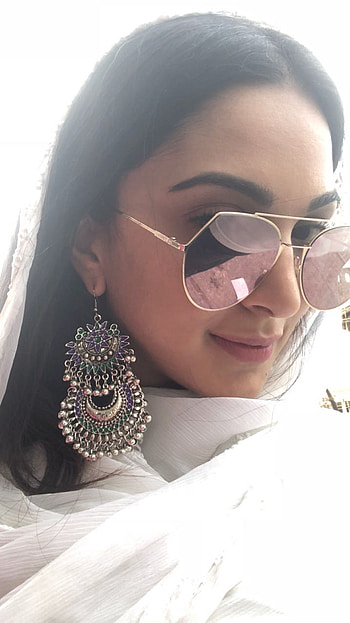 Kiara Advani, bollywood actress HD phone wallpaper