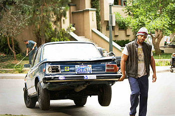 Hancock review, resolution, Critic's opinion, Action-packed superhero flick HD wallpaper