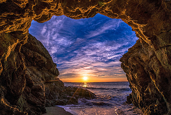 Ocean Rock Over Golden Hour, clouds, nature, sunset, ocean, rock, beach, malibu HD wallpaper