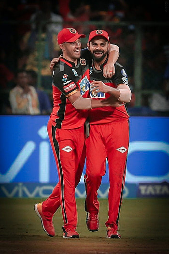 Virat and abde viliiers. Ab de villiers , Ab de villiers ipl, Ab de villiers, AB De Villiers RCB HD phone wallpaper
